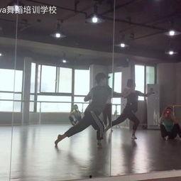 超级火的爆料舞蹈视频,火爆全网！揭秘神秘舞蹈视频背后的惊人真相  第2张